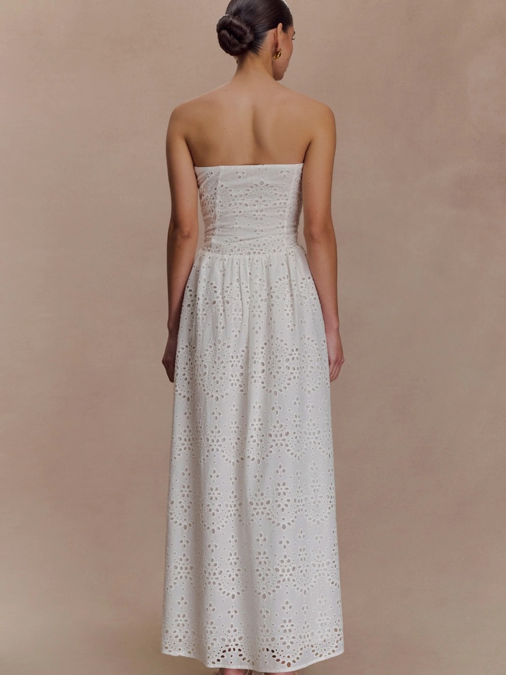 meshki Maureen broderie strapless dress - Picture 2 of 3